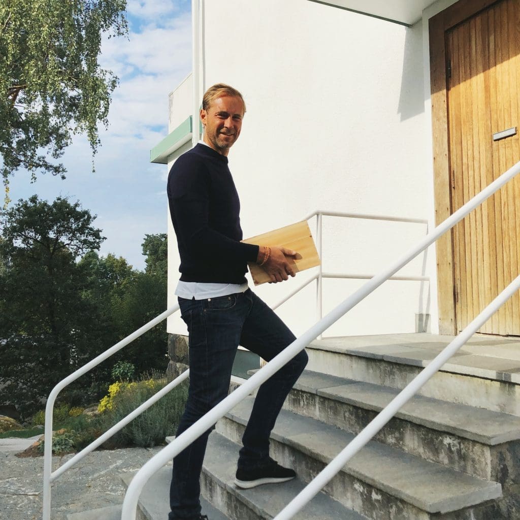 Johan personlig leverans till dörr